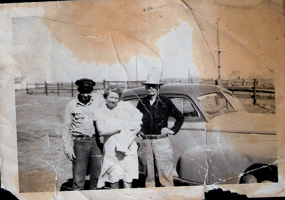 53665-dadmomandgrandpabarns